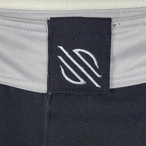 Sanabul UFC MMA Fight Shorts 32 Black Gray Jiu Jitsu Board Hook Loop - Picture 6 of 7